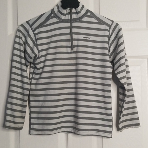Patagonia Other - Patagonia 1/4 zip capilene